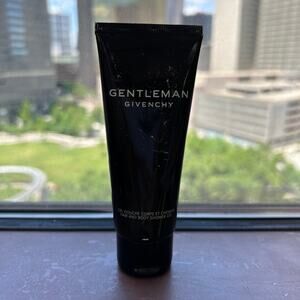 Gentleman Givenchy hair and body shower gel